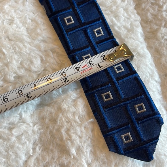 Barcelino silk tie made in Italy - Picture 6 of 8